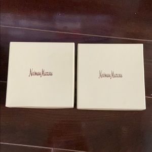 Neiman Marcus Vintage Tan Logo Boxes Display